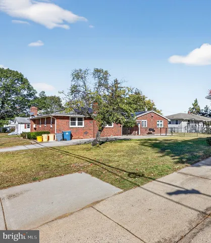 $2,800 | 8402 Holman Avenue, Unit 1, Pennsauken, NJ 08110