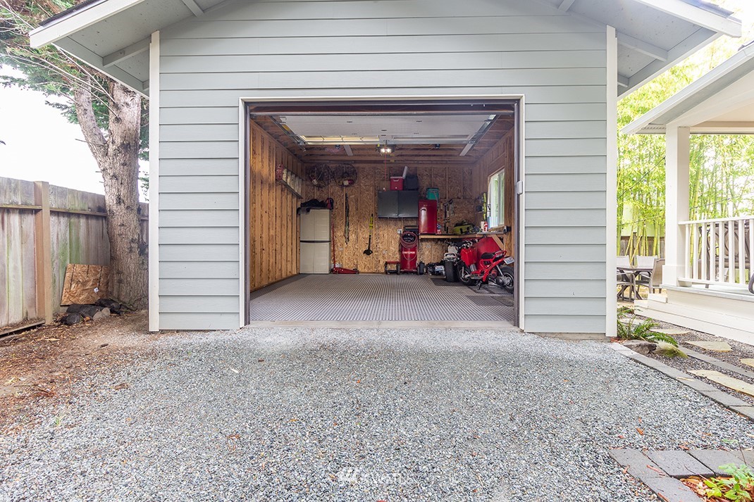 8320 Renton Avenue South Seattle, WA 98118 - Photo 34 of 39 a view of a house with a porch