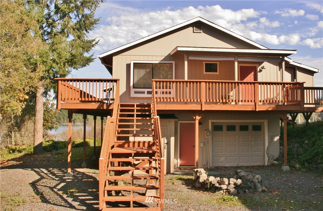 203 Mats View Road Port Ludlow, WA 98365 - Photo 2 of 21 Gallery Image 2