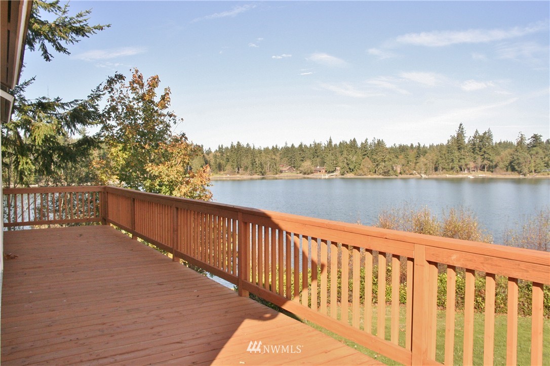 203 Mats View Road Port Ludlow, WA 98365 - Photo 3 of 21 Gallery Image 3