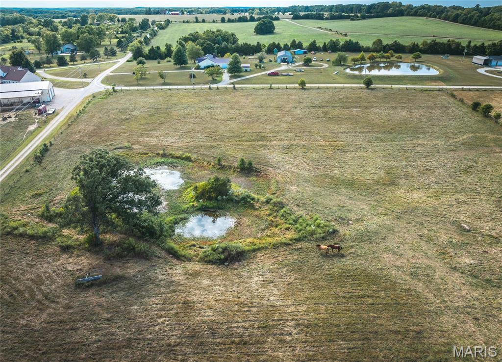 385 Woods Farm Road Sullivan, MO 63080 - Photo 15 of 60