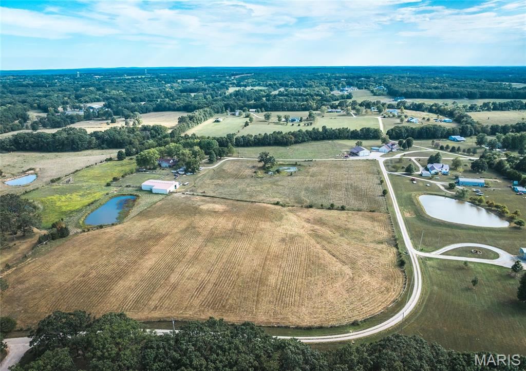 385 Woods Farm Road Sullivan, MO 63080 - Photo 19 of 60