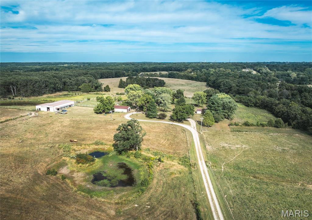 385 Woods Farm Road Sullivan, MO 63080 - Photo 20 of 60