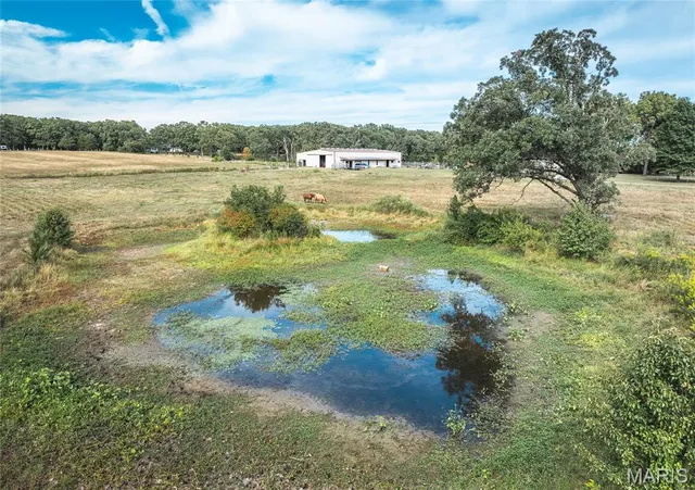 $610,000 | 385 Woods Farm Road, Sullivan, MO 63080