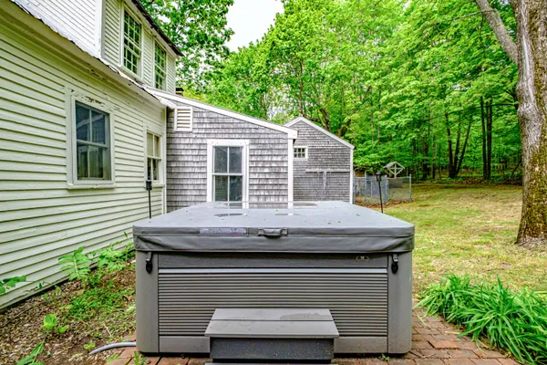 $825,000 | 217 Fire Ln 26, Brownfield, ME 04010