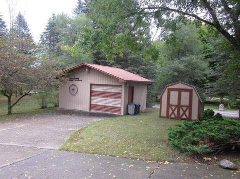 8361 North Seymour Road Flushing, MI 48433 - Photo 19 of 19 20201536-18.JPG