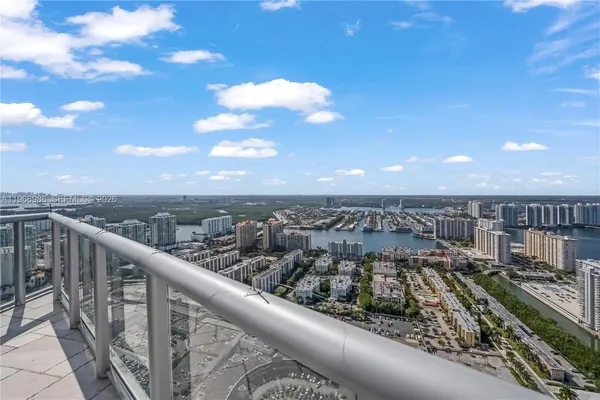 $11,600,000 | 17121 Collins Avenue, Unit 4803, Sunny Isles Beach, FL 33160