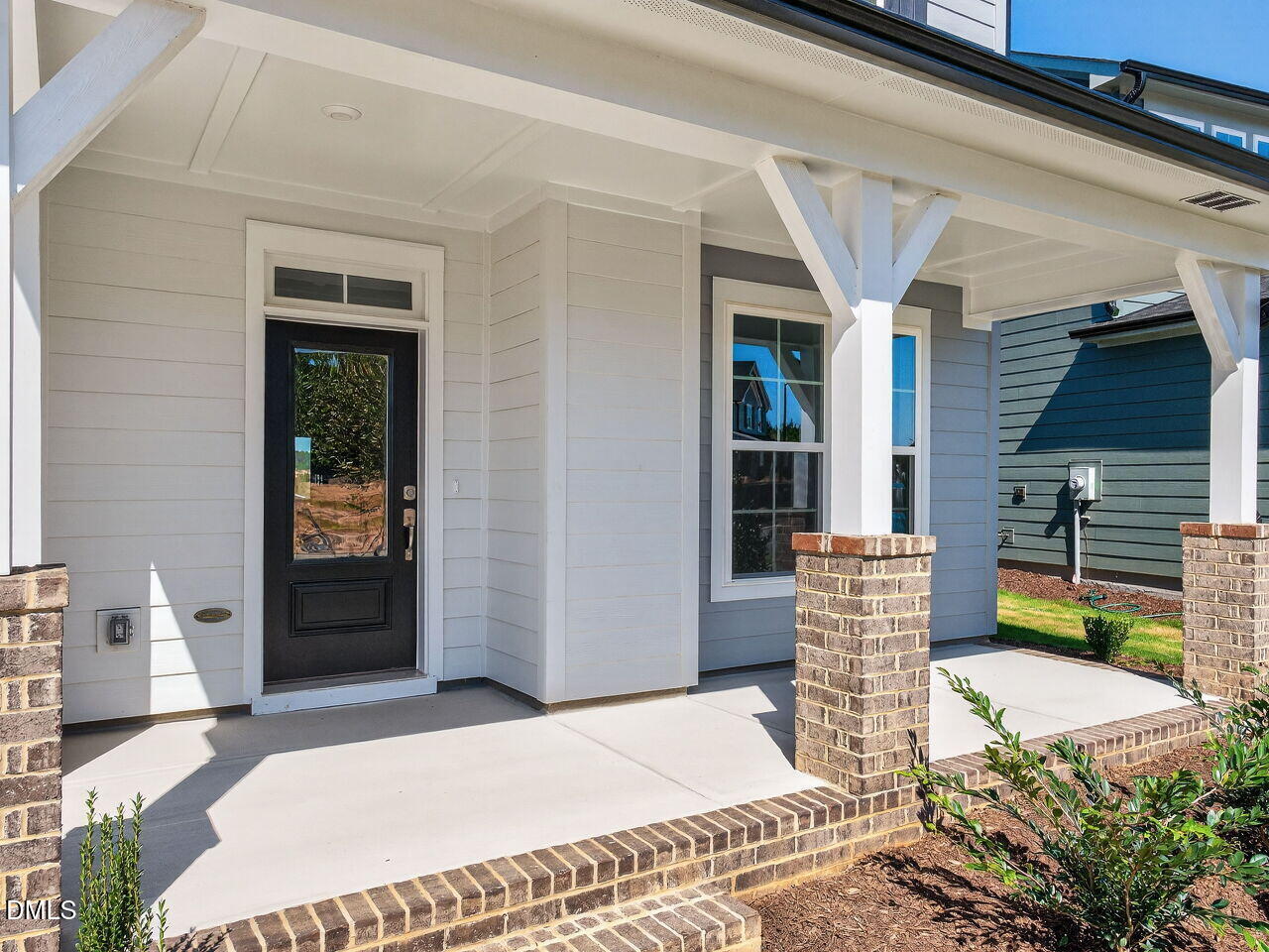 121 Restful Point Fuquay-Varina, NC 27526 - Photo 4 of 29 004-1280x960-front-porch