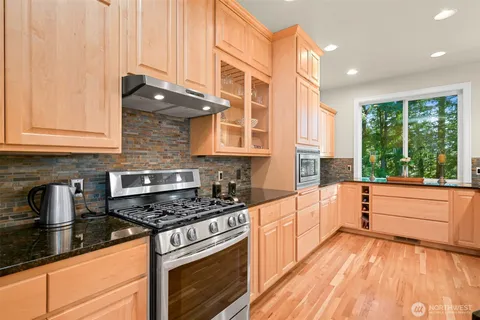 $1,225,000 | 4200 Parkhurst Drive, Bellingham, WA 98229