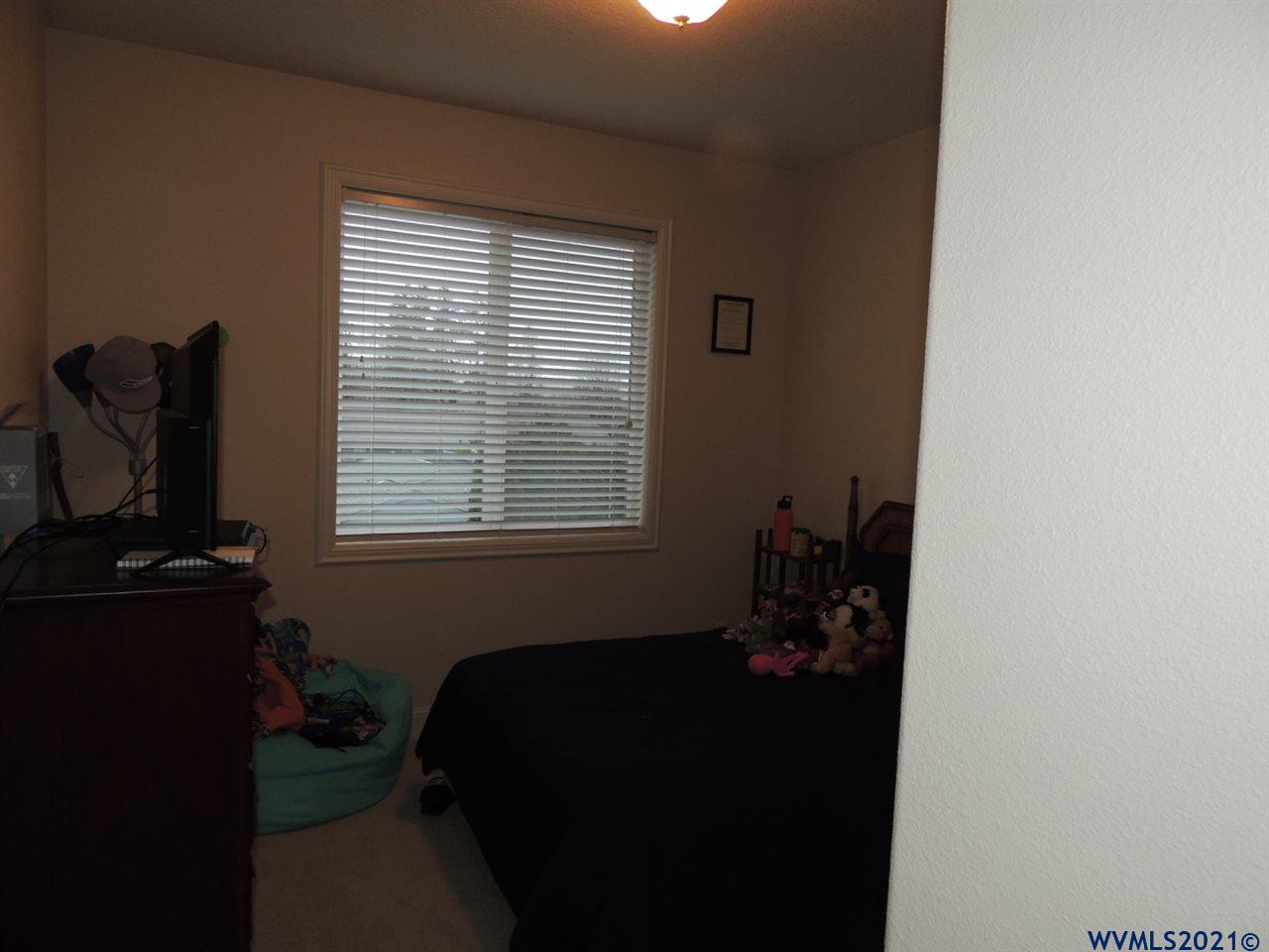 1206 Cascara Loop South Salem, OR 97302 - Photo 9 of 20