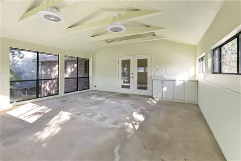 $425,000 | 4600 Neyrey Drive, Metairie, LA 70002