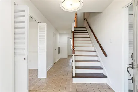 $425,000 | 4600 Neyrey Drive, Metairie, LA 70002