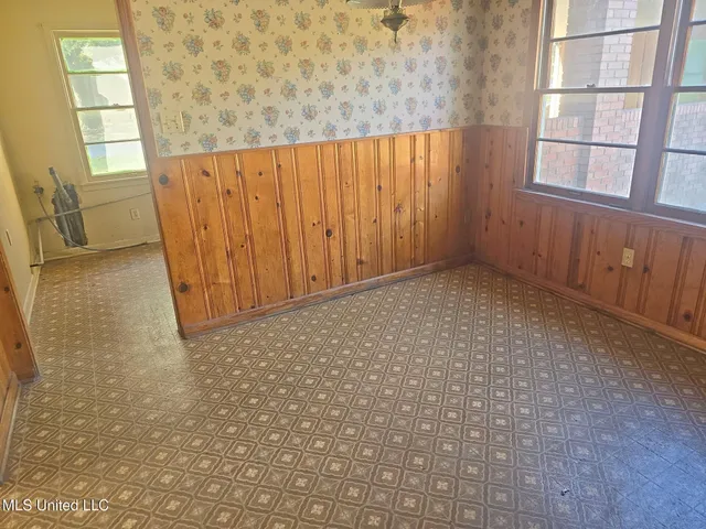 $57,900 | 1315 North St Mary's Circle, Greenville, MS 38703