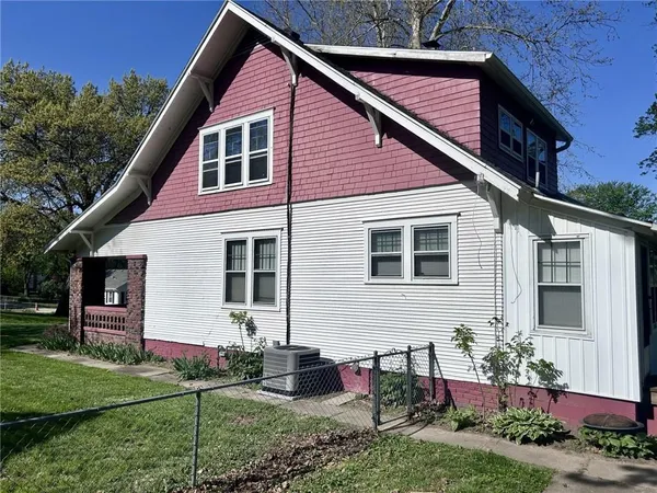 $264,999 | 3117 Miller Avenue, St. Joseph, MO 64506