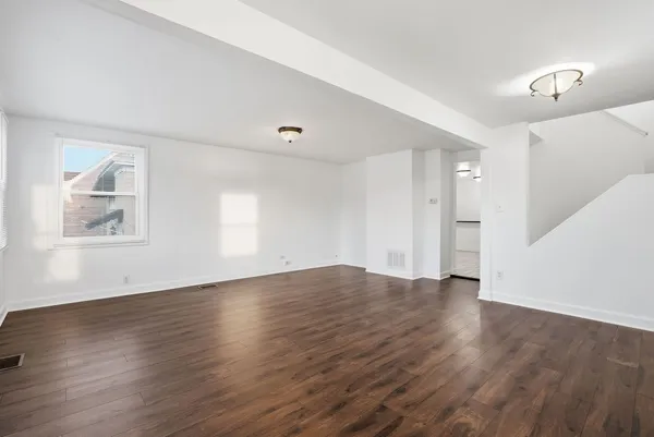 $359,000 | 8047 45th Place, Lyons, IL 60534