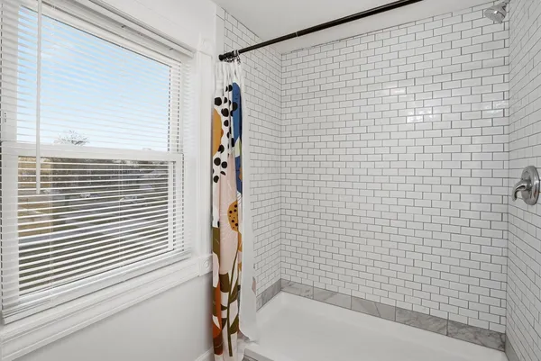 $359,000 | 8047 45th Place, Lyons, IL 60534