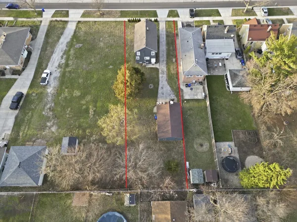 $359,000 | 8047 45th Place, Lyons, IL 60534