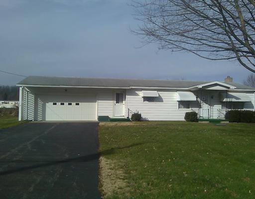 137 George Jr Road Grove City, PA 16127 - Photo 1 of 9 Exterior Front.