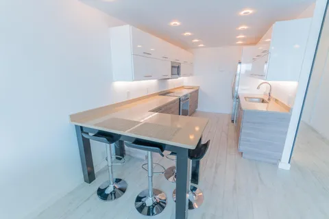 $375,000 | 1200 Marine Way, Unit 907, North Palm Beach, FL 33408