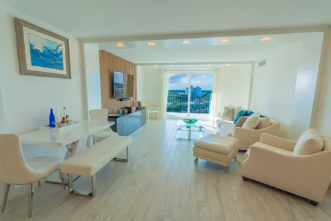 $375,000 | 1200 Marine Way, Unit 907, North Palm Beach, FL 33408