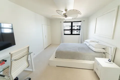 $375,000 | 1200 Marine Way, Unit 907, North Palm Beach, FL 33408