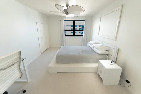 $375,000 | 1200 Marine Way, Unit 907, North Palm Beach, FL 33408