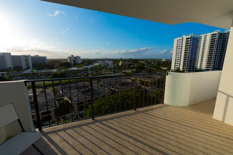 $375,000 | 1200 Marine Way, Unit 907, North Palm Beach, FL 33408