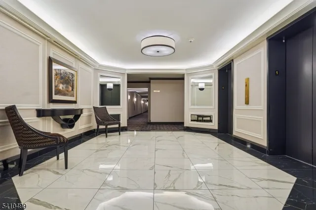 $324,999 | 2 Claridge Drive, Unit 1FW, Verona, NJ 07044