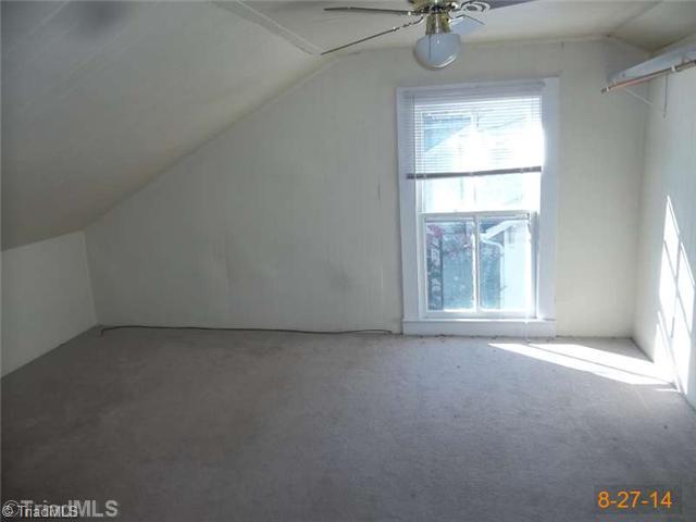 246 West Dalton Road King, NC 27021 - Photo 6 of 7 Interior Space/Layout.