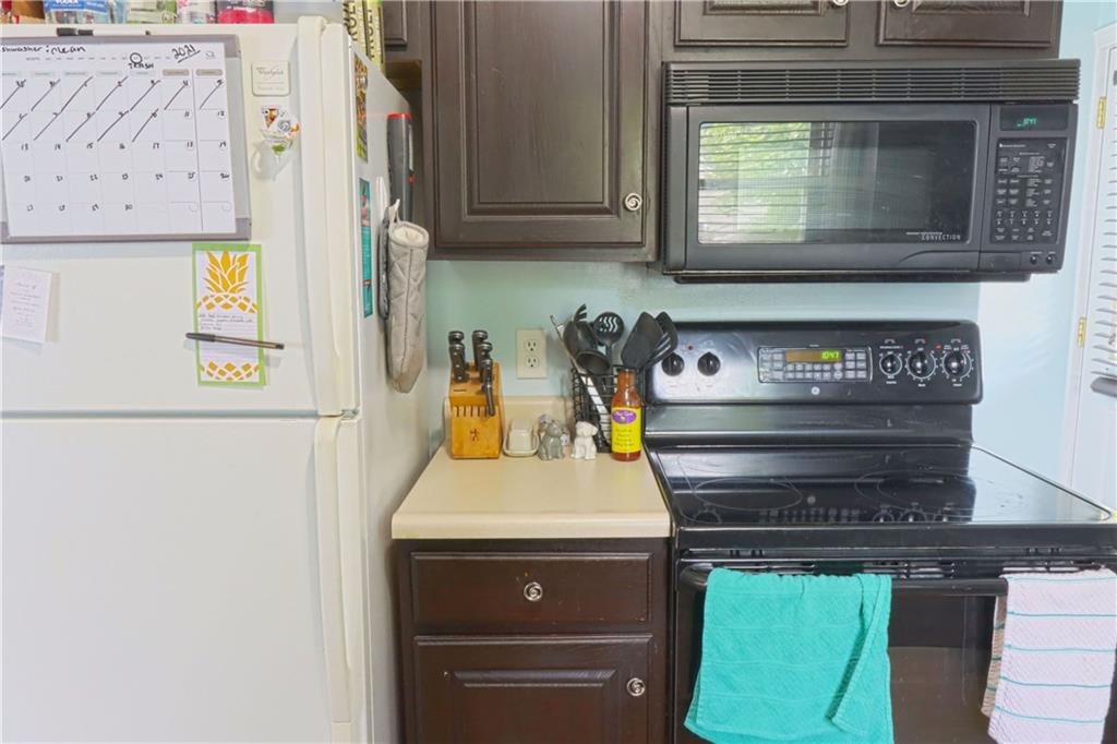 2910 West Riverside Avenue Muncie, IN 47304 - Photo 8 of 29