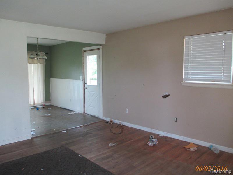4740 23 Mile Road Utica, MI 48316 - Photo 2 of 10 IMG_7107 dated.JPG