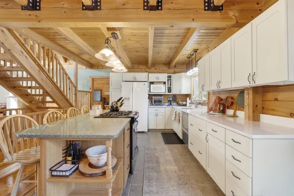 $659,000 | 27 Bull Run, Gray, ME 04039
