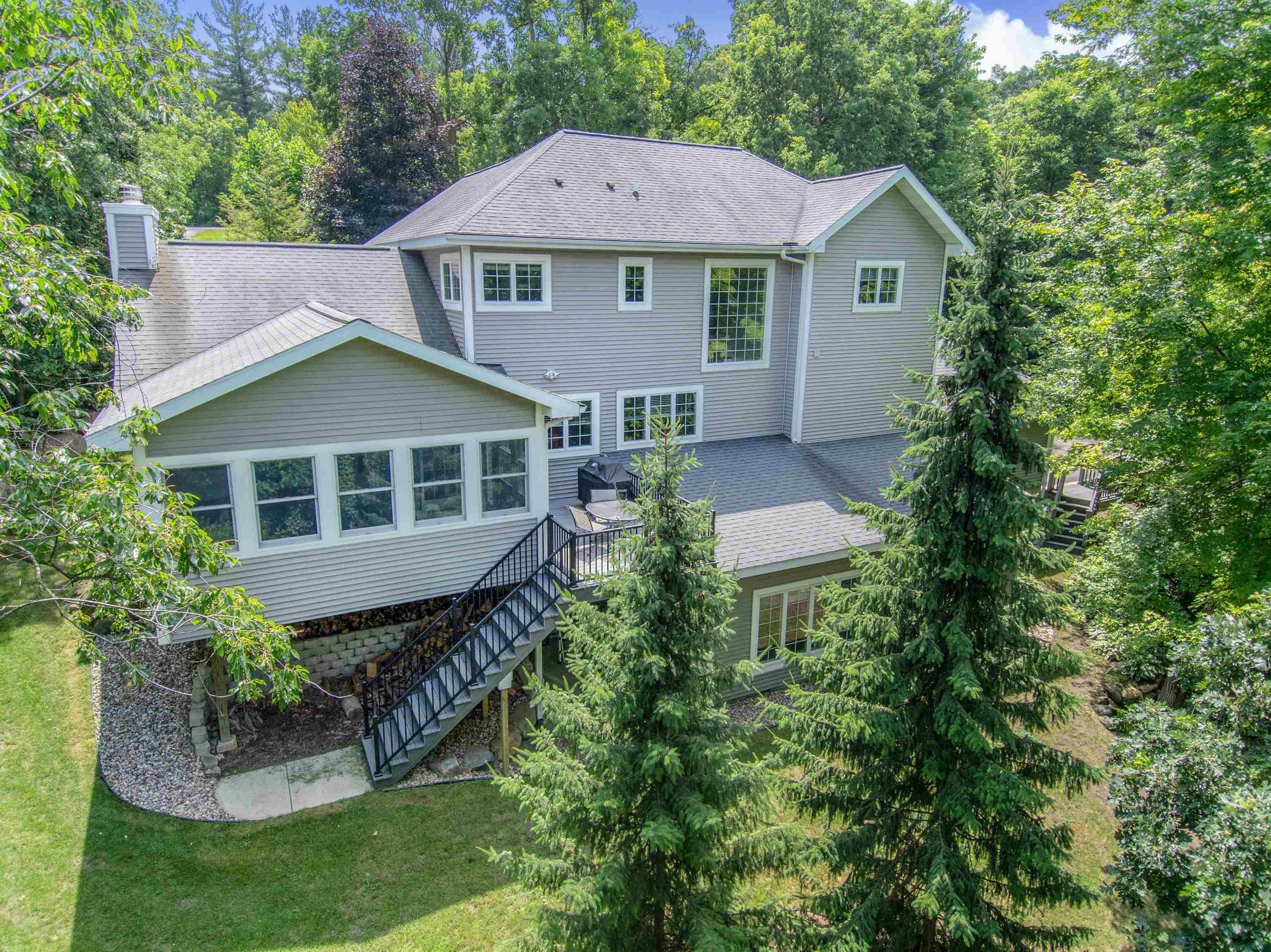 4917 Foxfire Trail Middleton, WI 53562 - Photo 3 of 82