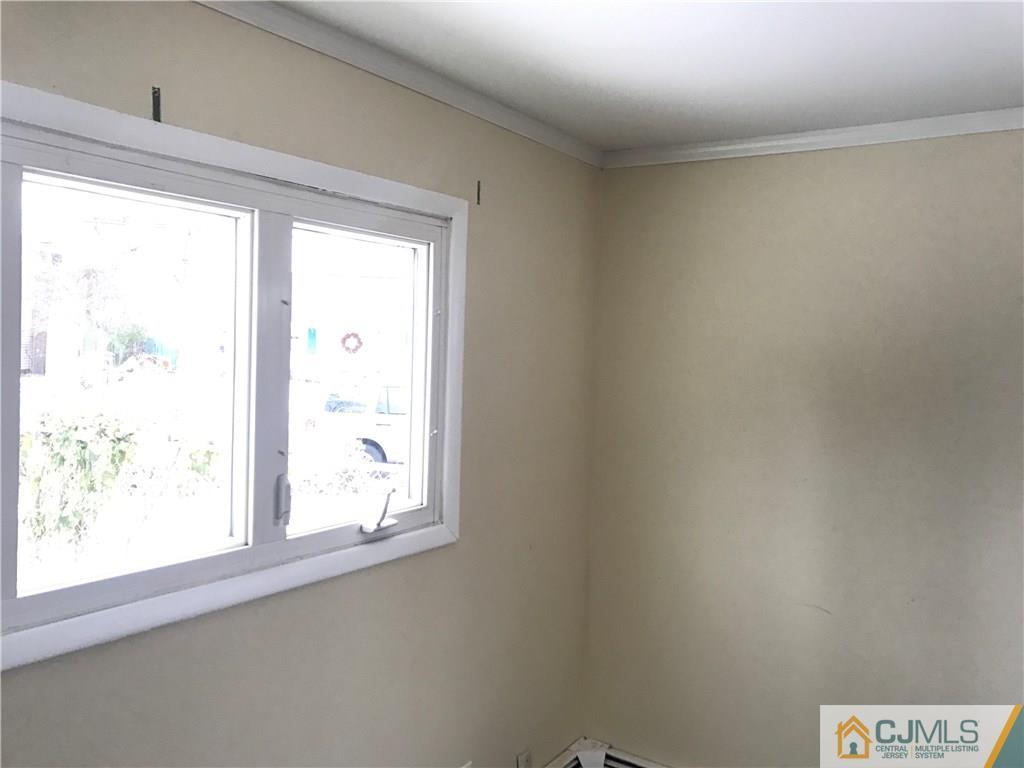 47 Kenmore Road Edison, NJ 08817 - Photo 4 of 14 a view of window