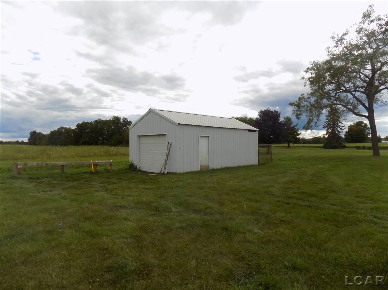 13291 Hoxie Road North Adams, MI 49262 - Photo 10 of 29 31331260-9.JPG