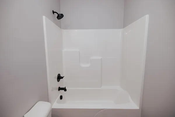 $304,900 | 404 Anjali Court, Unit L, Sycamore, IL 60178