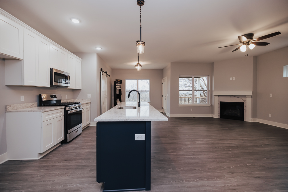 404 Anjali Court, Unit L Sycamore, IL 60178 - Photo 5 of 22