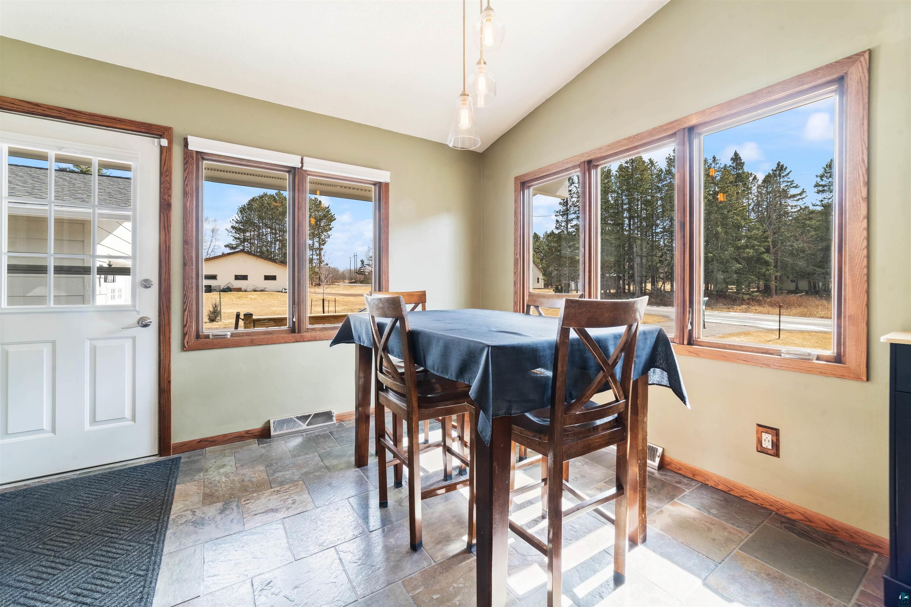 5833 Morris Thomas Road Hermantown, MN 55810 - Photo 11 of 34 Gallery Image 11