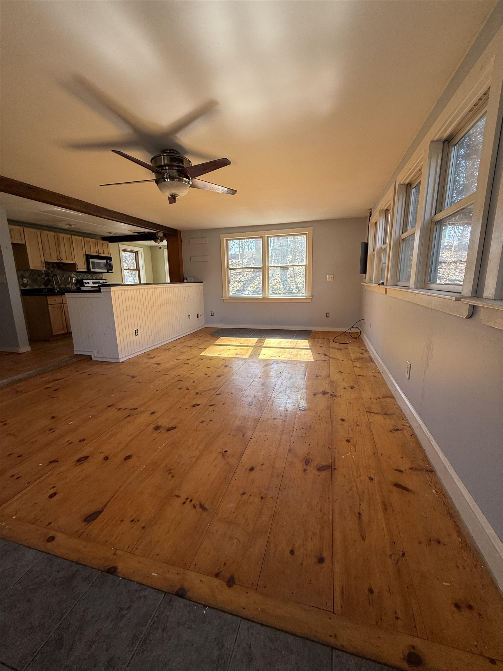 92 Cole Road Northwood, NH 03261 - Photo 7 of 24