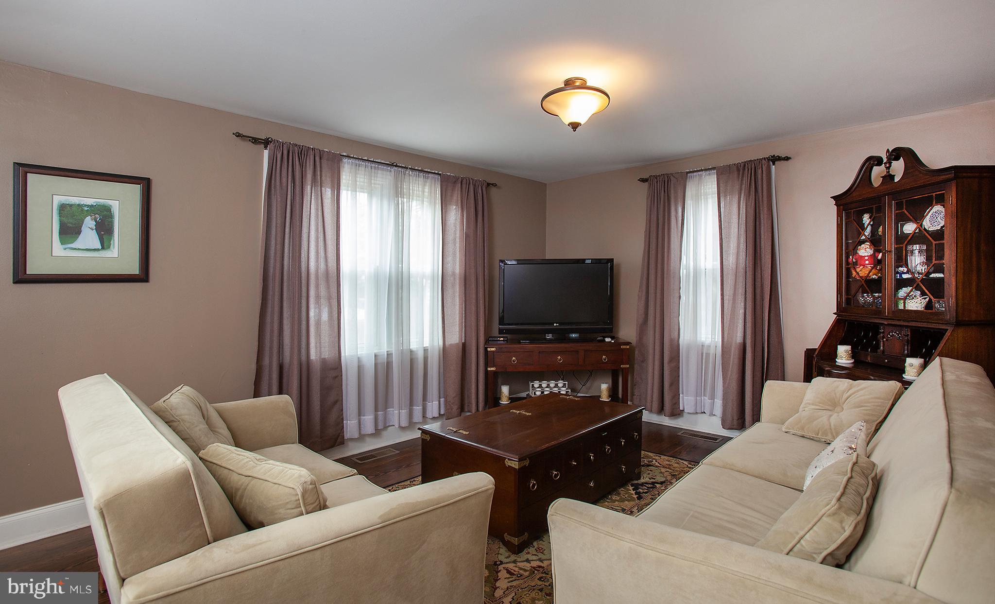 9824 Jonestown Road Grantville, PA 17028 - Photo 11 of 36 Gallery Image 11