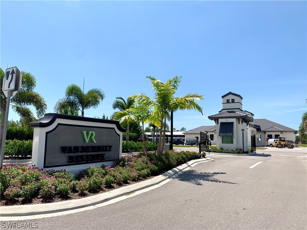 7541 Carnegie Way Naples, FL 34119 - Photo 25 of 28 Gallery Image 25