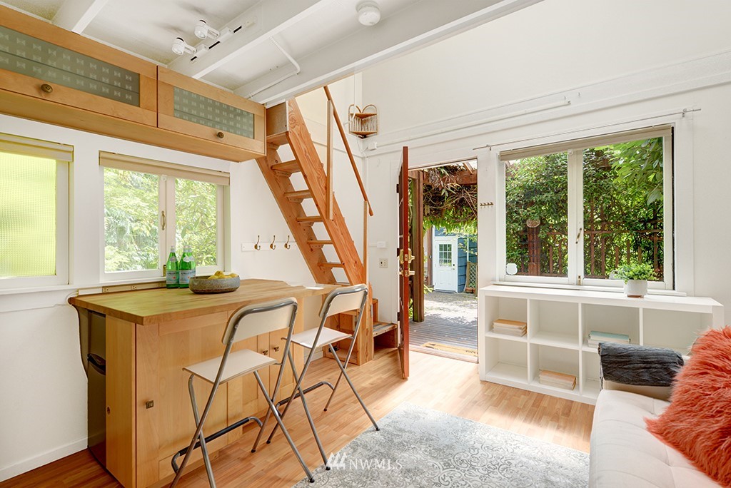 512 North 44th Street Seattle, WA 98103 - Photo 17 of 26 Gallery Image 17