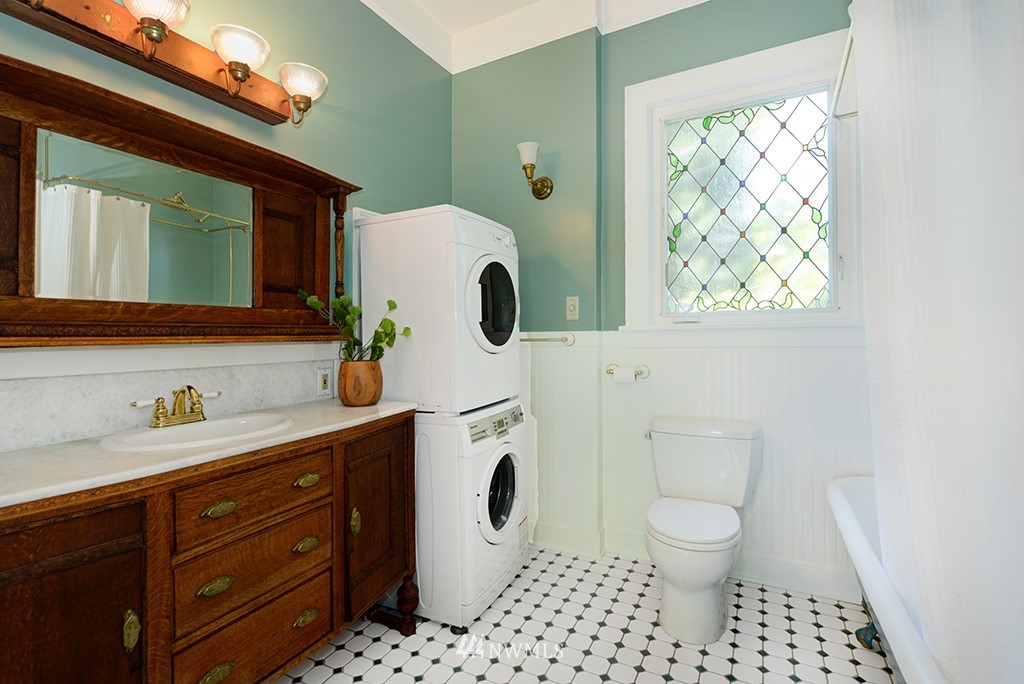 512 North 44th Street Seattle, WA 98103 - Photo 20 of 26 Gallery Image 20