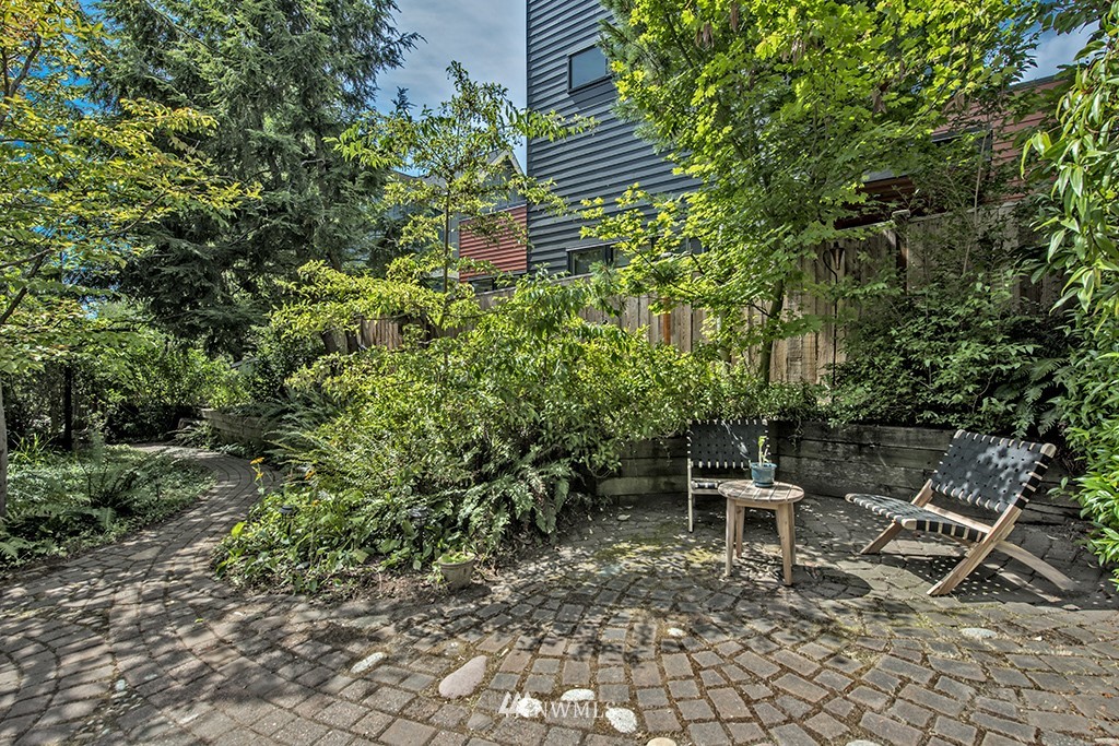 512 North 44th Street Seattle, WA 98103 - Photo 22 of 26 Gallery Image 22
