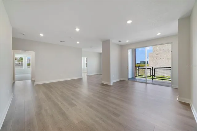 $484,160 | 7545 Laureate Boulevard, Unit 7202, Orlando, FL 32827