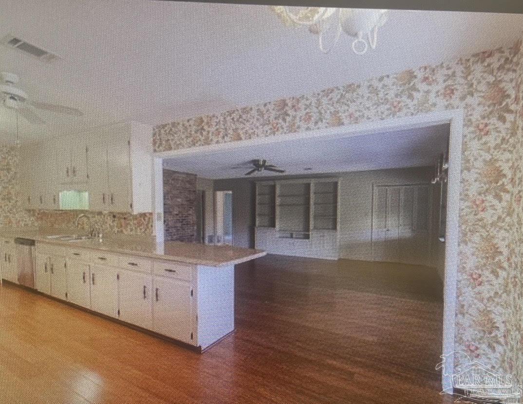 5700 Adelyn Road Pensacola, FL 32504 - Photo 7 of 12 Gallery Image 7