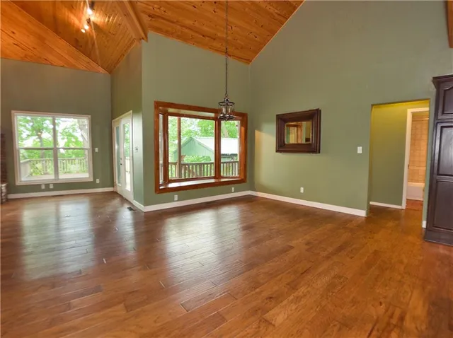 $315,000 | 24336 South Hilltop Drive, Afton, OK 74331