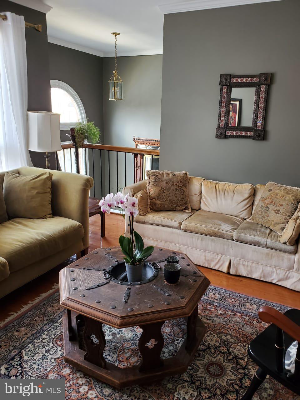 10136 Turnberry Place Oakton, VA 22124 - Photo 4 of 23