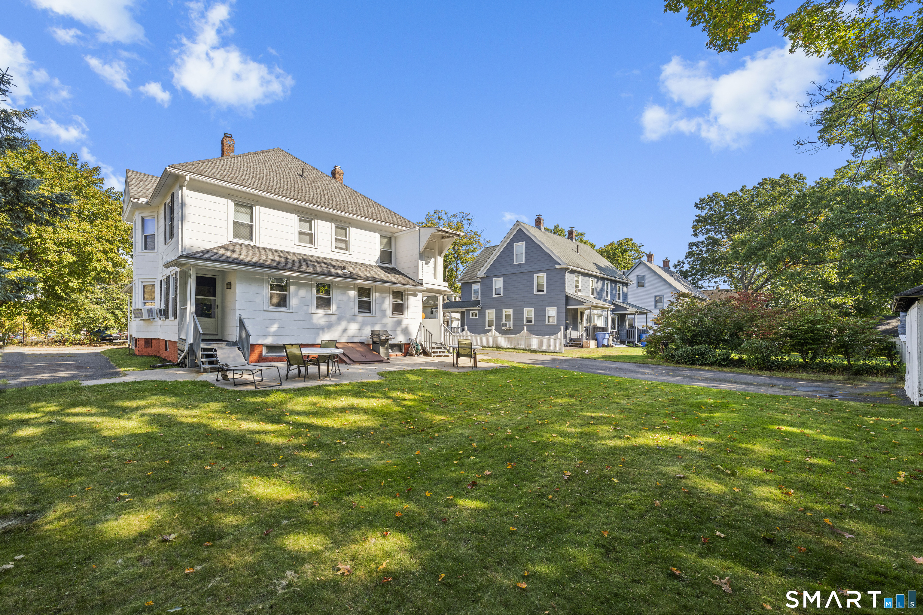 52 Russell Street Manchester, CT 06040 - Photo 36 of 37 Gallery Image 36