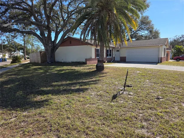 $2,600 | 520 Century Drive, Largo, FL 33771